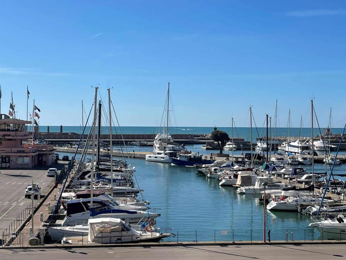 דירות Borgo Damare Nettuno Vista Mare מראה חיצוני תמונה