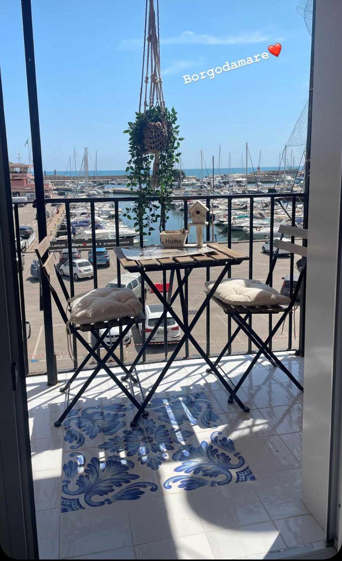 דירות Borgo Damare Nettuno Vista Mare מראה חיצוני תמונה